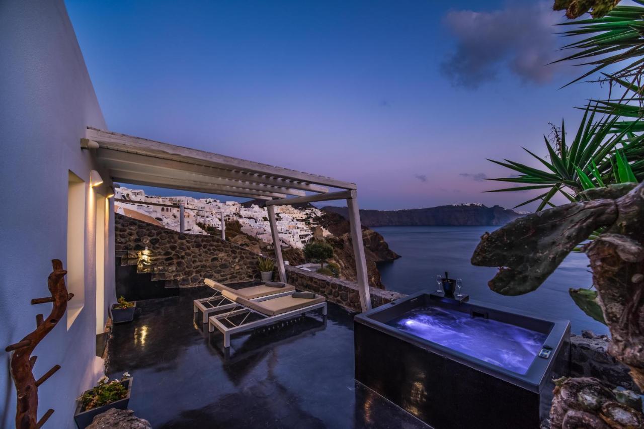 Solstice Luxury Suites Oia  Ngoại thất bức ảnh
