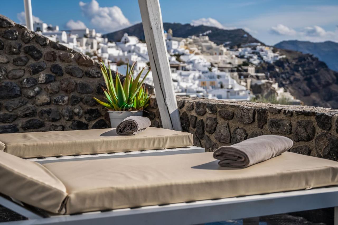 Solstice Luxury Suites Oia  Ngoại thất bức ảnh