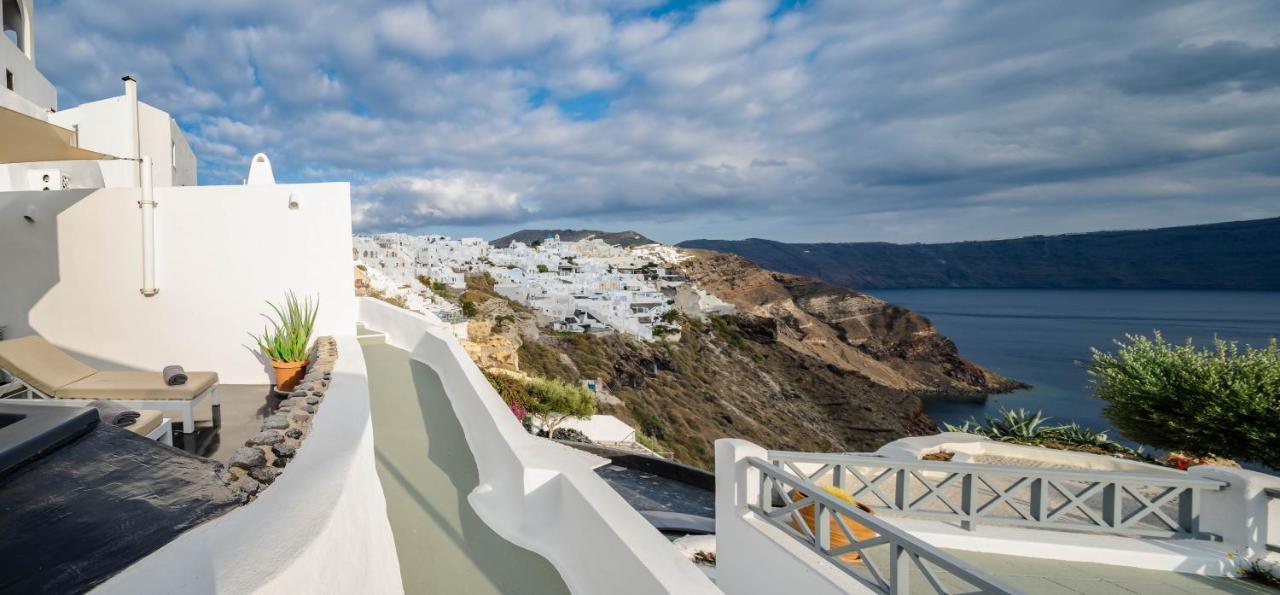 Solstice Luxury Suites Oia  Ngoại thất bức ảnh