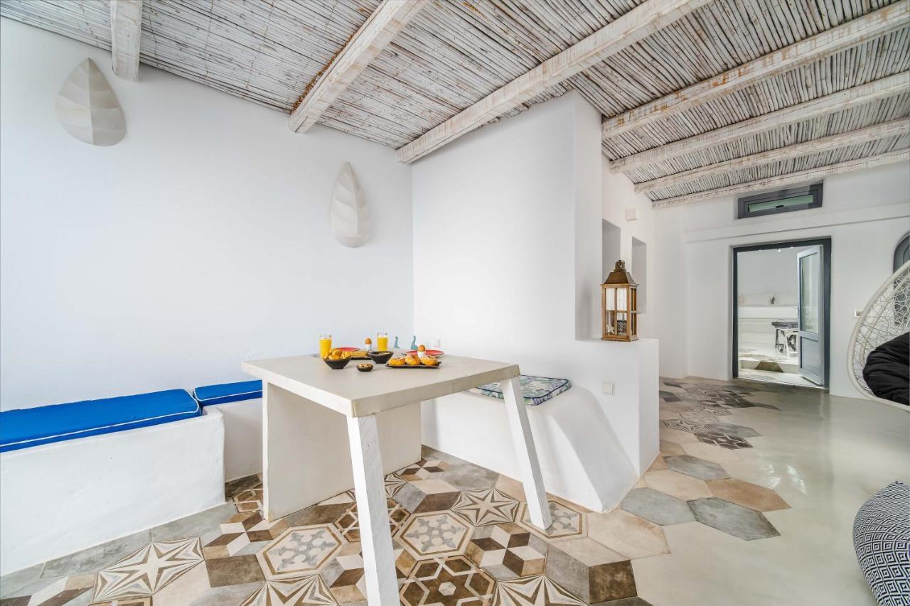 Solstice Luxury Suites Oia  Ngoại thất bức ảnh