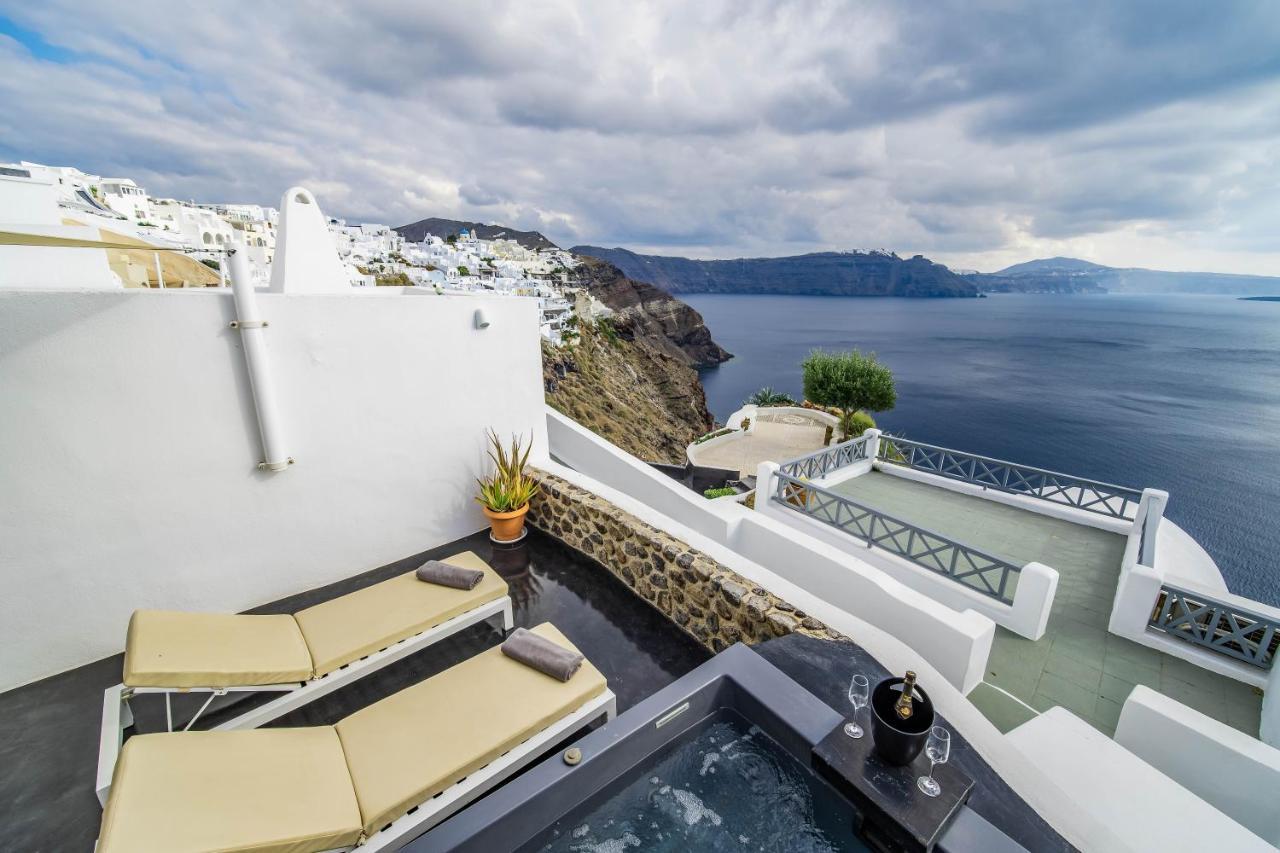 Solstice Luxury Suites Oia  Ngoại thất bức ảnh