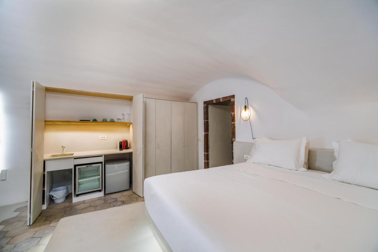 Solstice Luxury Suites Oia  Ngoại thất bức ảnh