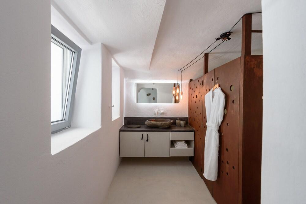 Solstice Luxury Suites Oia  Ngoại thất bức ảnh